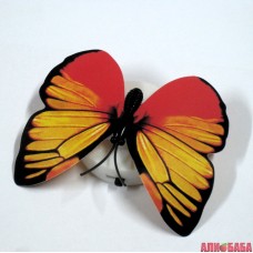 Бабочка светящаяся желто-красная