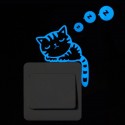 Светящаяся в темноте наклейка "Спящий котик" 